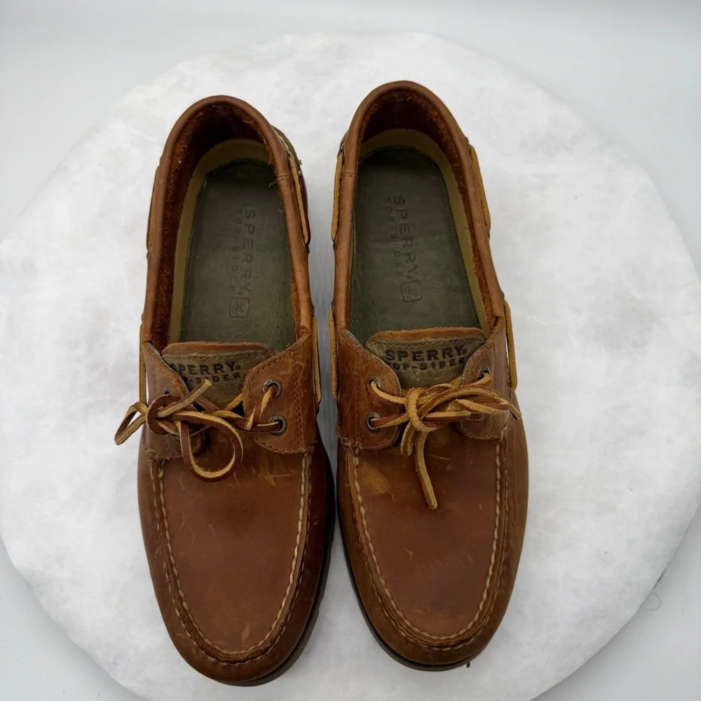 Sperry Brown Suede Boat Shoes Timeless Moccasin Style Size 11 M.